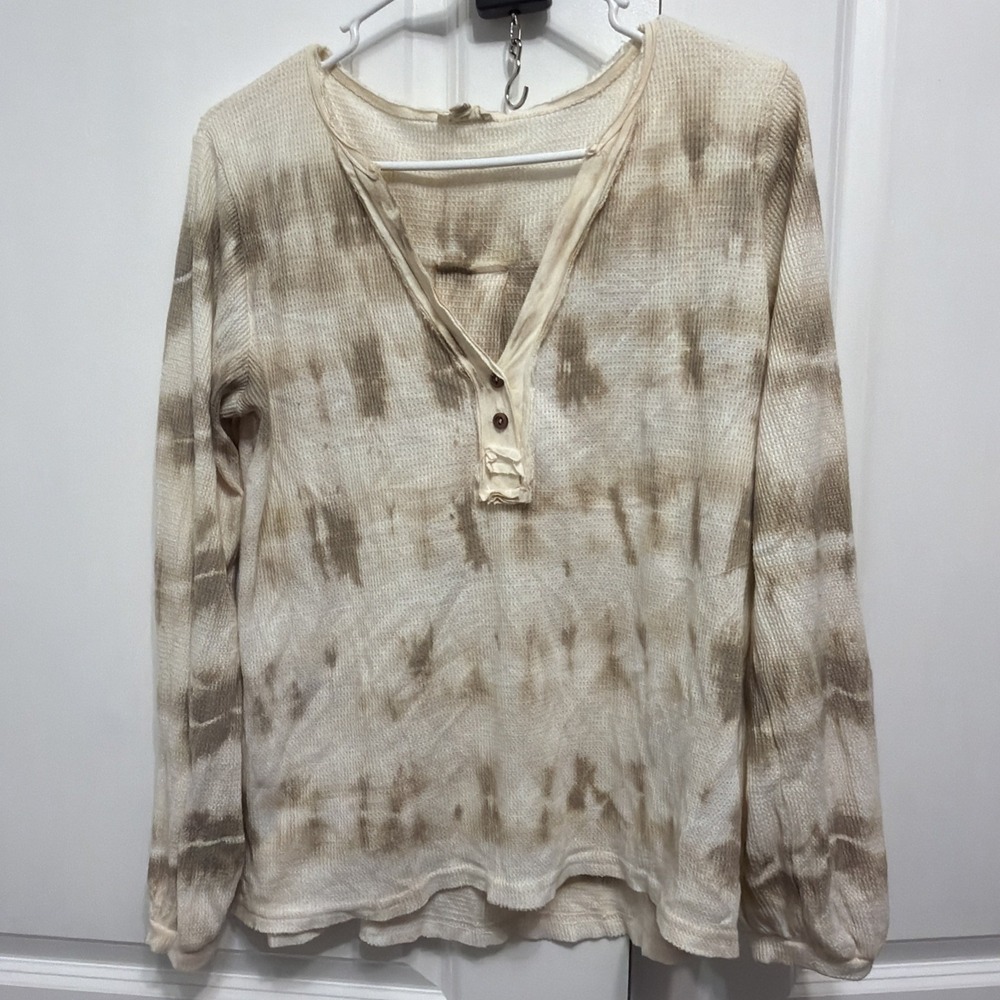 Pol Tan And Cream Henley Long Sleeved Size Small Tye Dye Shirt